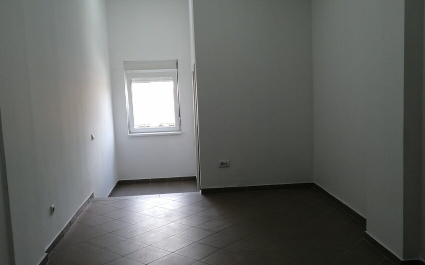 Lokal u Vojvode Stepe, 25m2