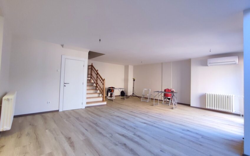 Bežanijska kosa, kuća, za PP, PO+PR+1, 200m2