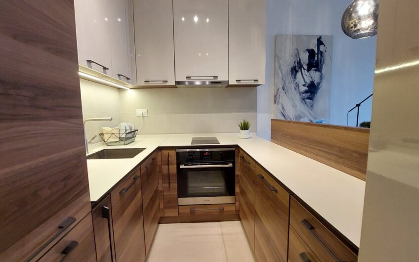 A blok, Jurija Gagarina, lux, 40m2, 2.0