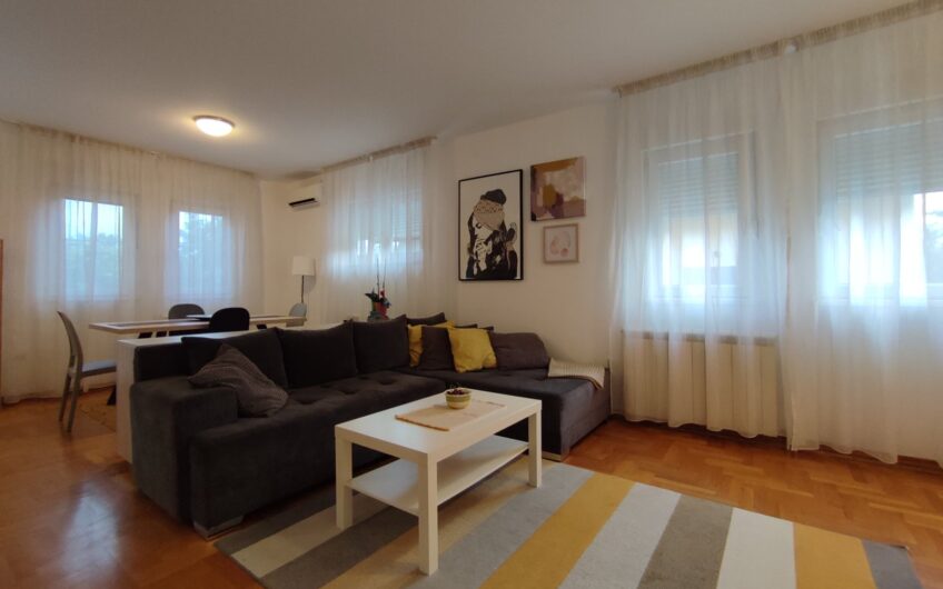 Zemun, ul. Grmečka, 79m2, 3.0, nov