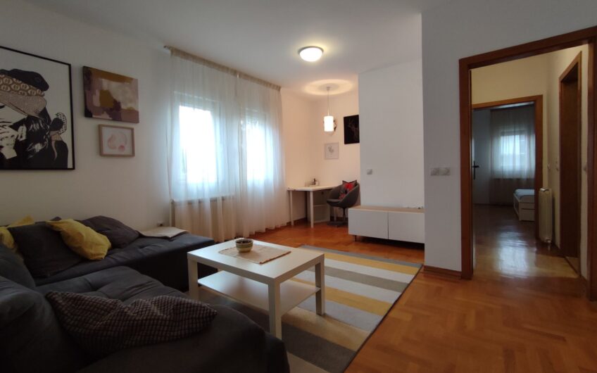 Zemun, ul. Grmečka, 79m2, 3.0, nov