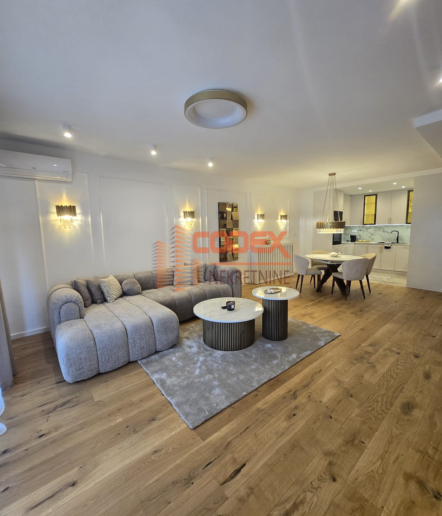 Hram Sv. Save, lux stan u novoj zgradi, garaža