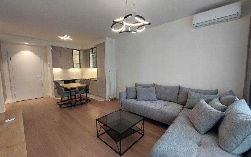 Nov, luks stan u Quartetu