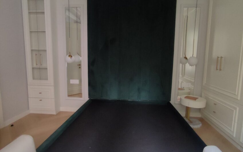 Krunska, salonac 100m2, 4.0 , luksuzno opremljen