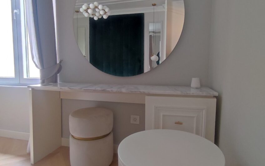 Krunska, salonac 100m2, 4.0 , luksuzno opremljen