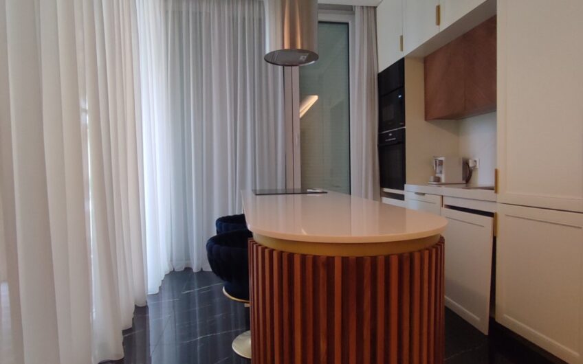 Krunska, salonac 100m2, 4.0 , luksuzno opremljen