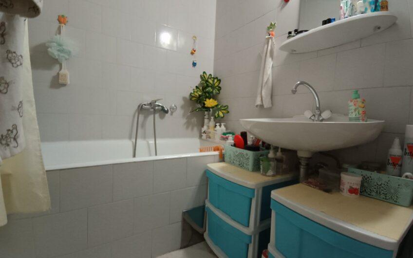 Odličan dvoiposoban stan